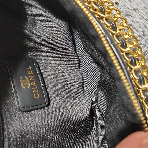 Black Quilted Crossbody with Gold Chains - Picture 5 of 7